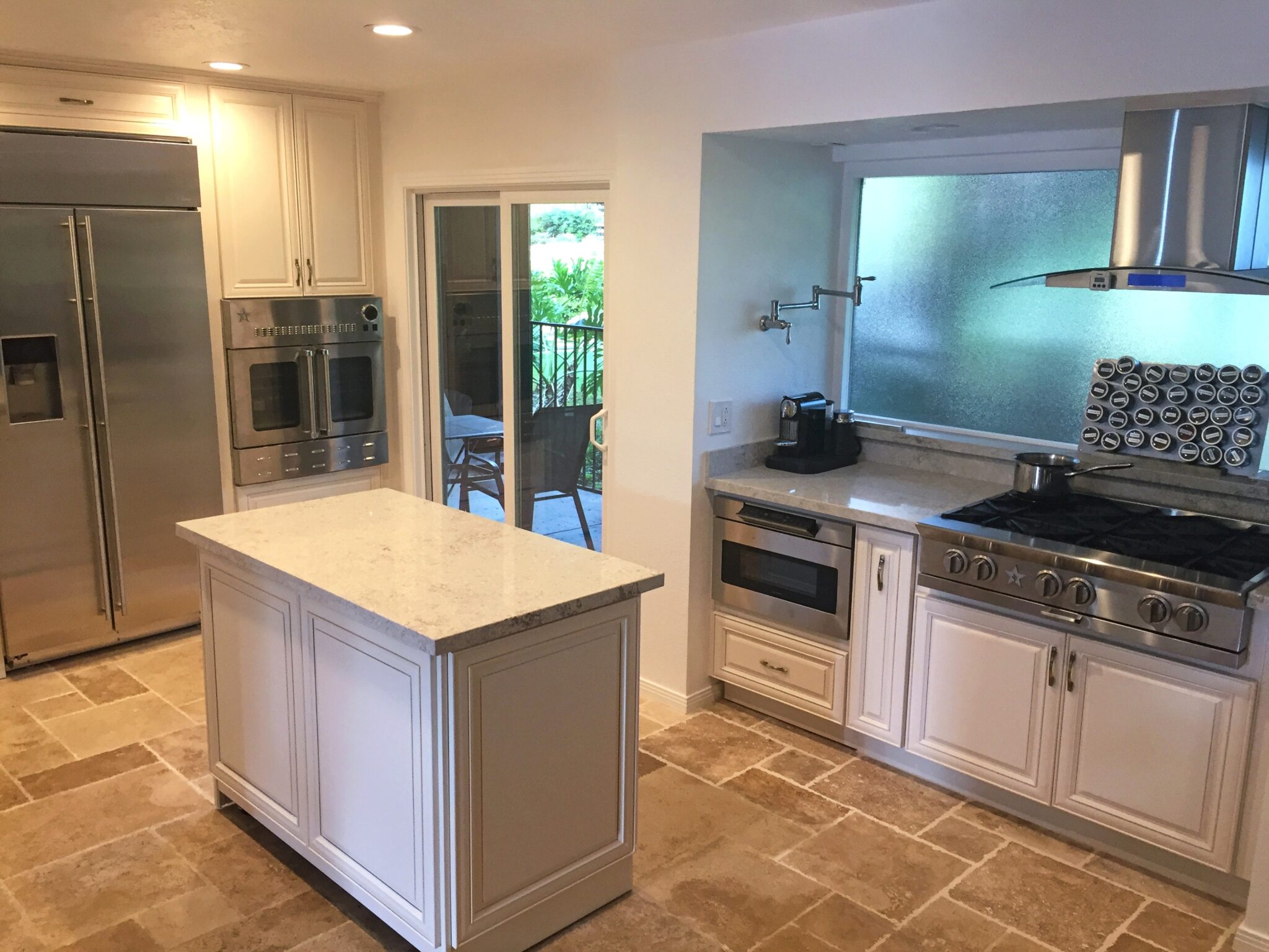 Contemporary Kitchen Remodel in Carlsbad, CA by Merribuild project photo